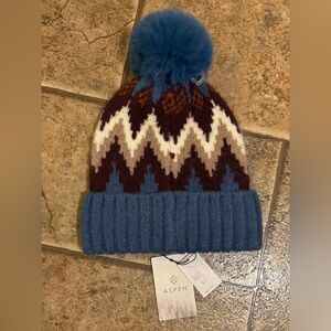 NWT Aspen Chevron Faux Fur Pom Beanie OS